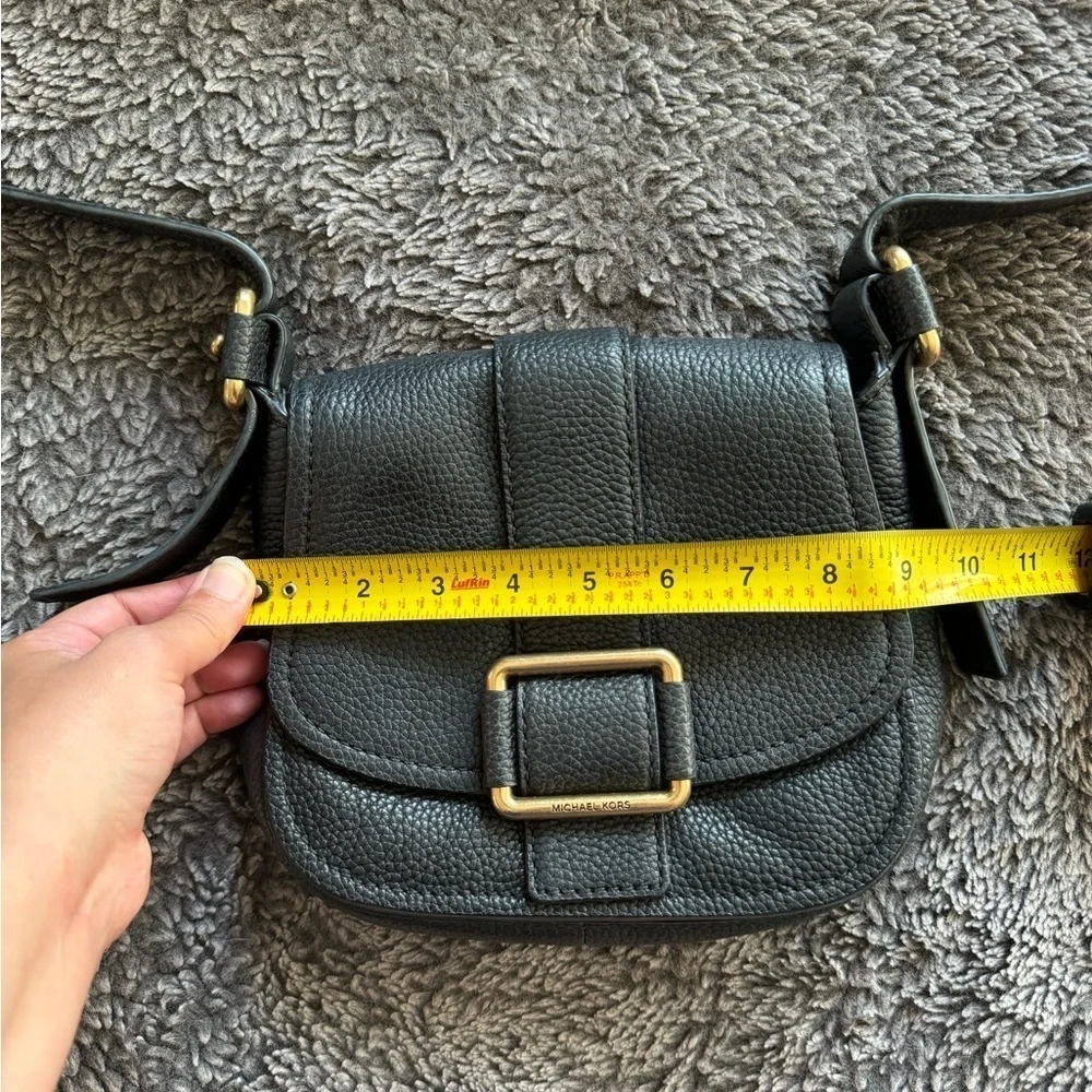 MICHAEL KORS Large Maxine Black Pebbled Leather Saddle Bag
